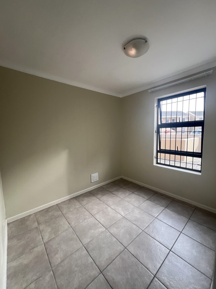 To Let 2 Bedroom Property for Rent in Fairview Golf Estate Western Cape